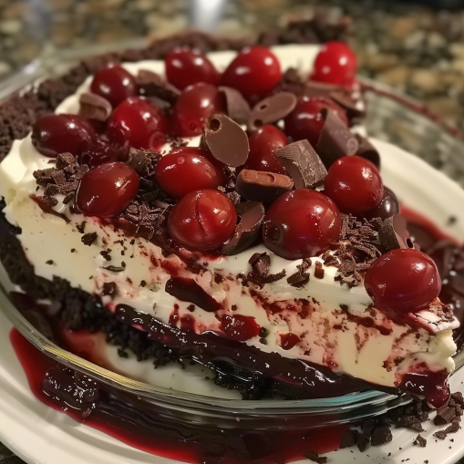 /black-forest-cheesecake-pie