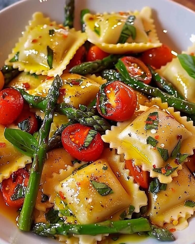 Ravioli with Tomatoes, Asparagus, Garlic, and Herbs